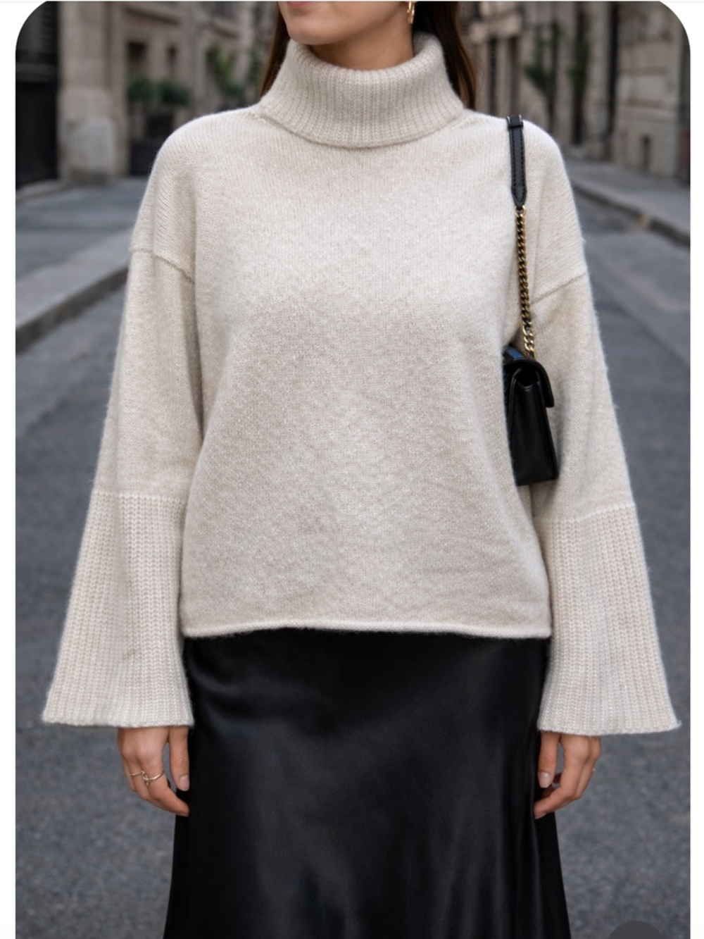 🔥WHITE CASHMERE szM Women'sTurtleneck Bell-Sleeve Sweater mint cond PriceFirm